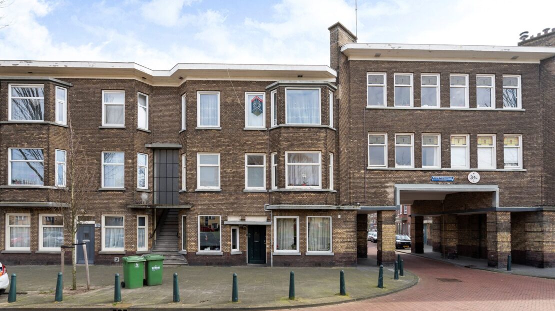 Laakkade 323-1