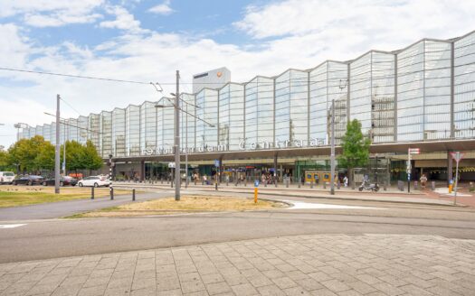 Spoorsingel 91