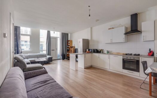 Maasstraat 234