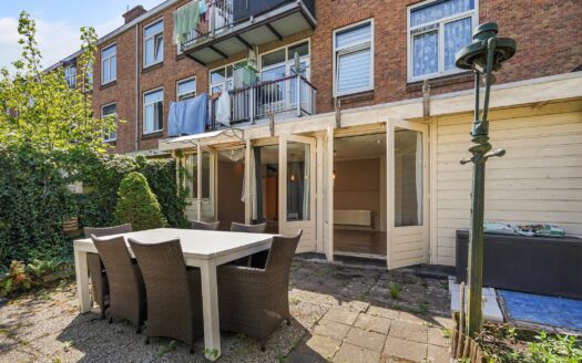 Deimanstraat 256