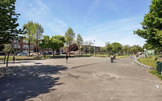 Deimanstraat 256