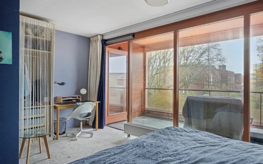 Oosterhesselenstraat 325