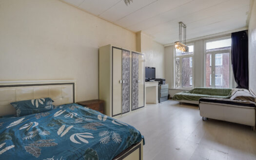 Van de Veldestraat 54