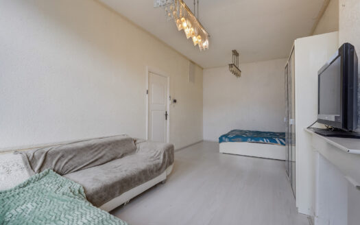 Van de Veldestraat 54