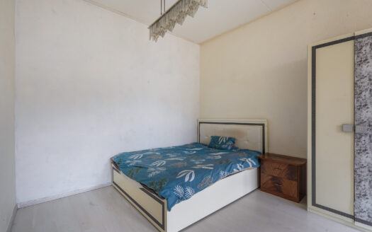 Van de Veldestraat 54