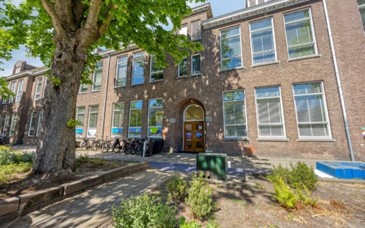 Esdoornstraat 30