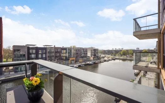 Waldorpstraat 1602