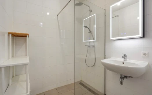 Waldorpstraat 1602