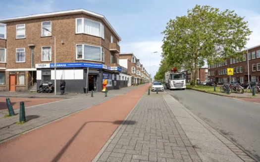 Loenensestraat 15