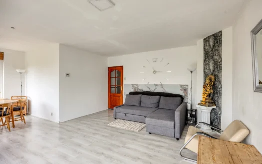 Loenensestraat 15